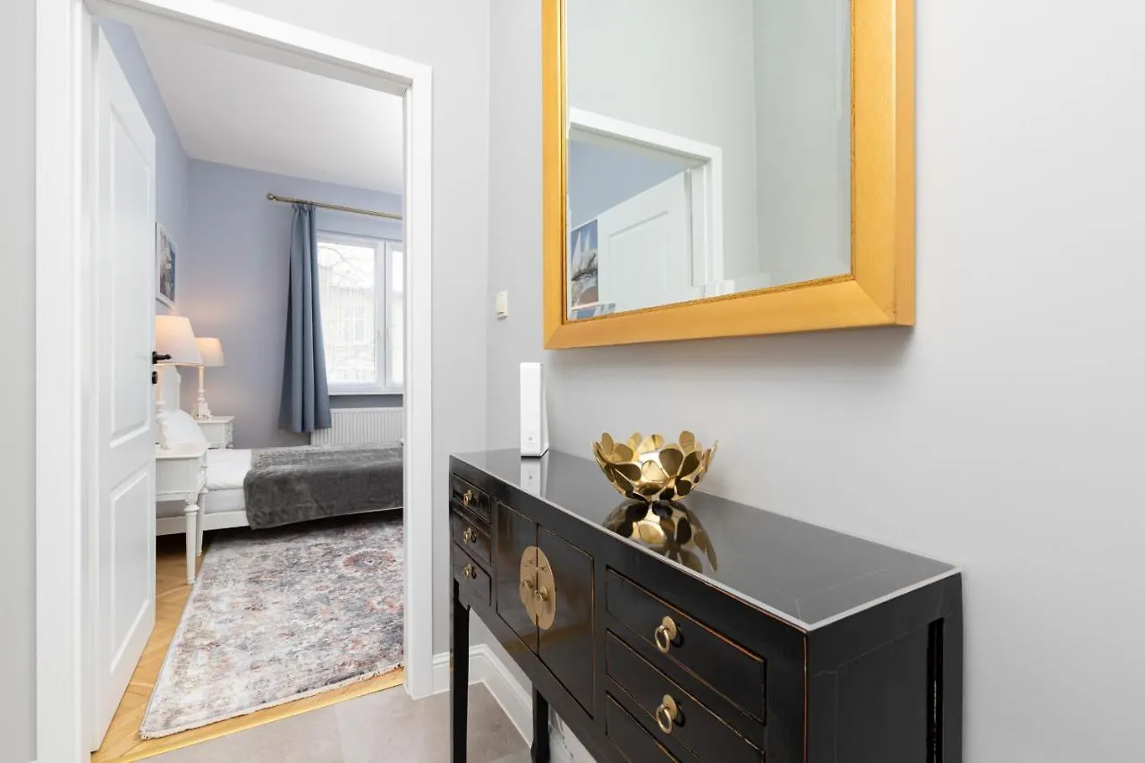 Sea Shell Apartments Sopot By Renters