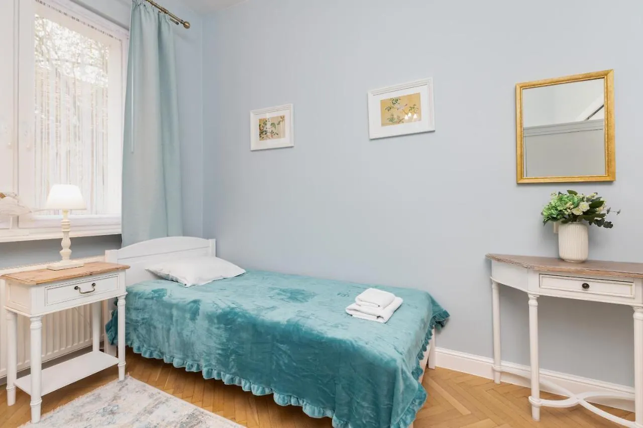 Sea Shell Apartments Sopot By Renters